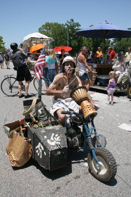 v2006_ArtCar_3_Parade 269 